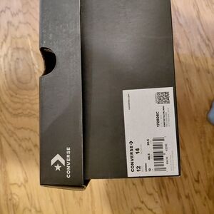 Converse Classic Black Shoe Box